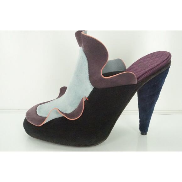 Fendi Velvet Ruffle Wave Slide Mule Pump SZ 38 Multi Purple NIB $650 Color Block - Picture 2 of 9